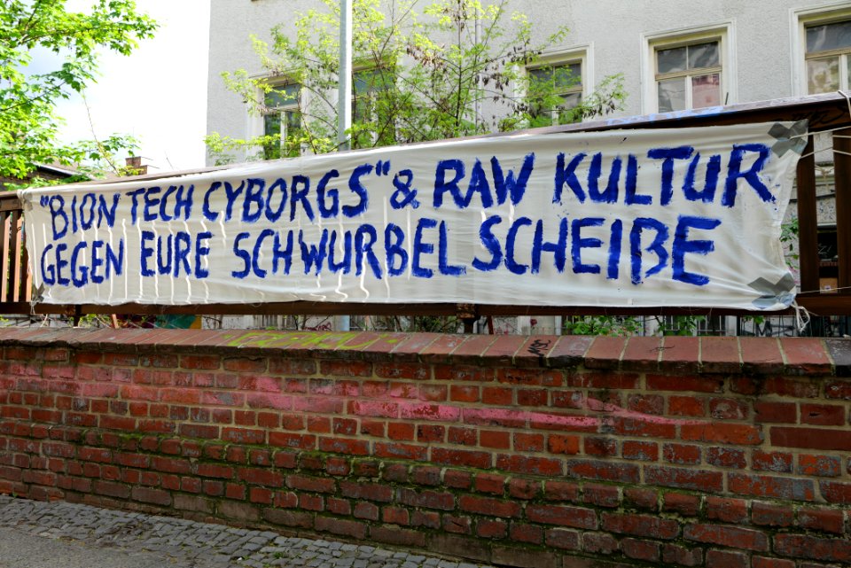 Antifascist protest Revaler Straße Berlin 2021-05-21 11