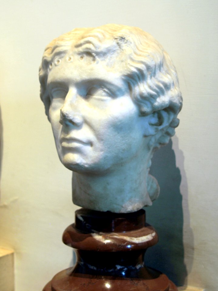 Antiquarium del Palatino, Ritratto muliebre
