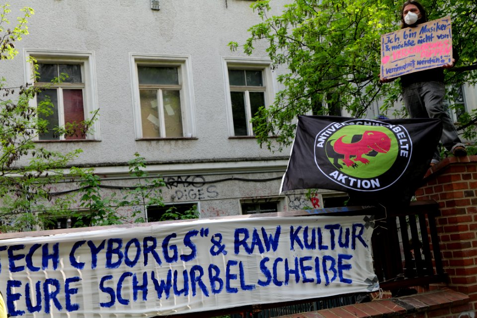 Antifascist protest Revaler Straße Berlin 2021-05-21 15