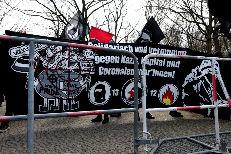 Antifascist protest Tiergarten Berlin 2021-03-20 09