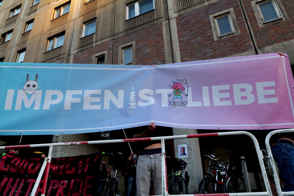 Antifascist protest Memhardstraße Berlin 2020-07-31 02