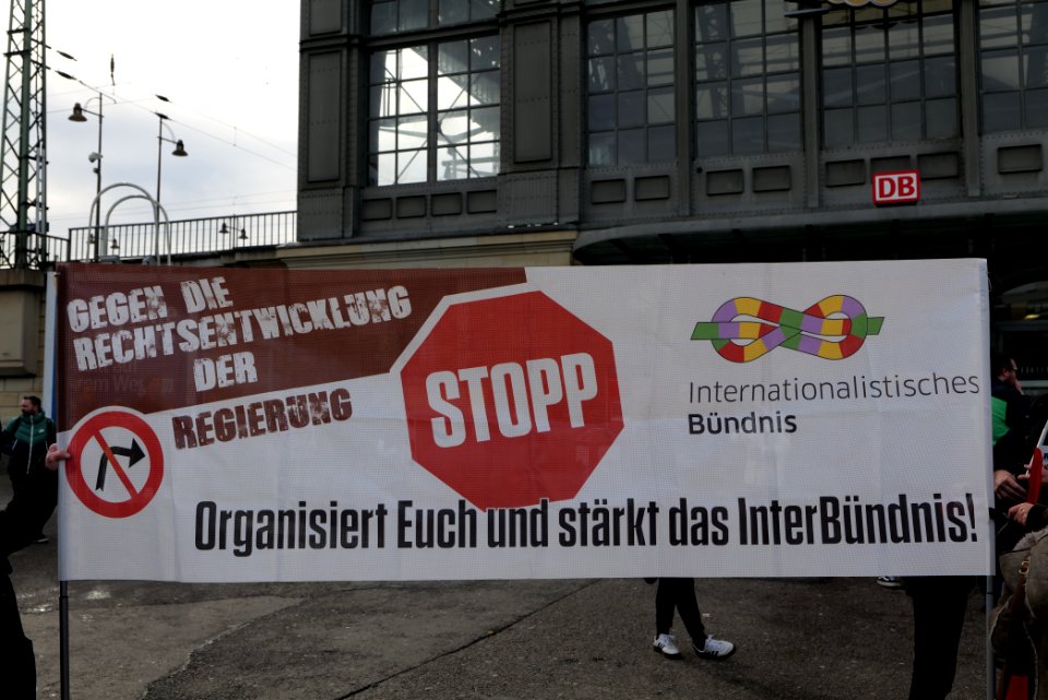 Antifascist protest Dresden 2020-02-15 03