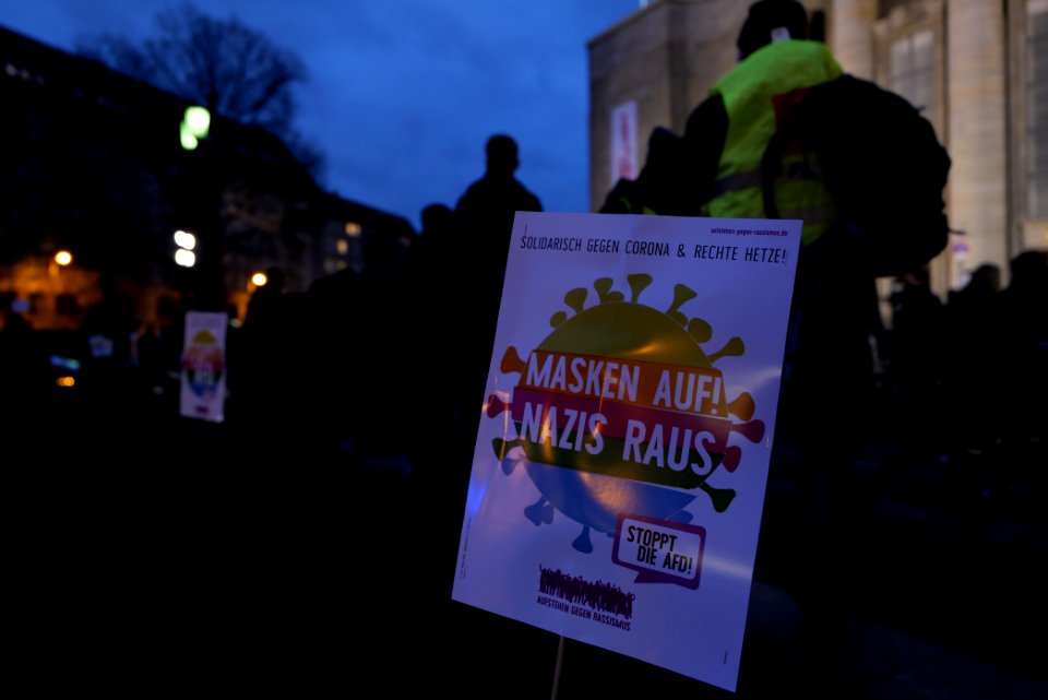 Antifascist protest Rosa-Luxemburg-Platz Berlin 2020-12-30 02