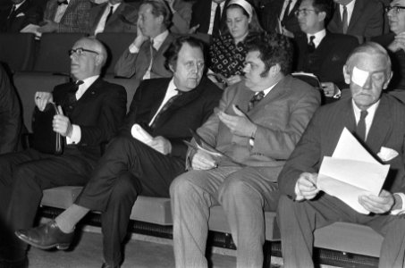 ANWB Recreatiedag, Utrecht, v.l.n.r. Blanker (directeur ANWB), mr. R. J. S. Hook, Bestanddeelnr 925-2001