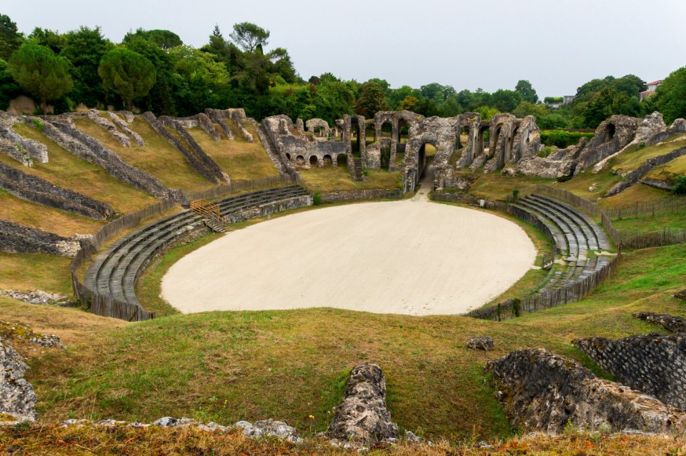 Arènes Saintes Charente-Maritime