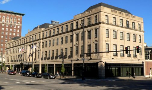 Aquila Court (Omaha) from NW 1