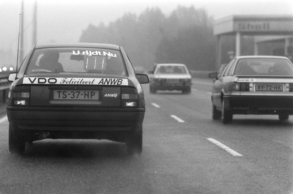ANWB-auto met snelheidsaanduiding, Bestanddeelnr 934-3423