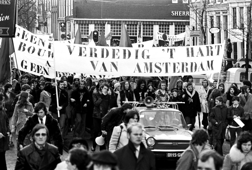 Anti-metrodemonstratie in Amsterdam overzicht demonstratie, Bestanddeelnr 927-8331