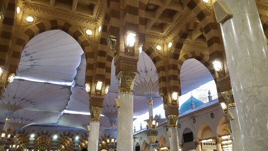 Medina prayers muslim photo