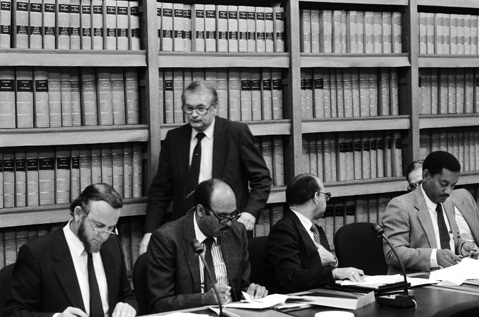 Antilliaanse statendelegatie bij een kamercommissie, Bestanddeelnr 933-1784