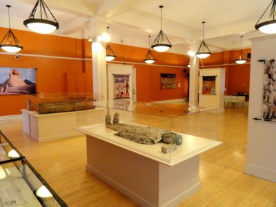 Antiquities room - George Walter Vincent Smith Art Museum - DSC03671