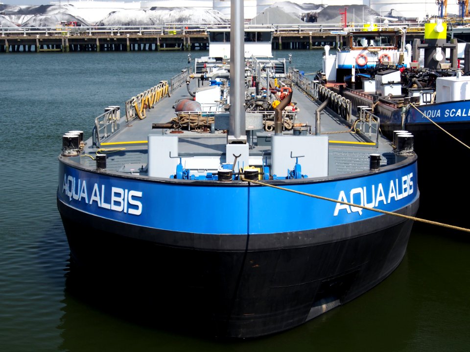 Aqua Albis - ENI 02333388, Port of Rotterdam pic2