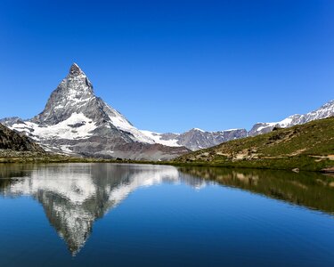 Alps mountain scenery photo