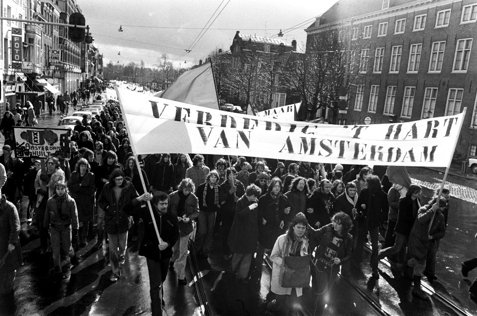 Anti-metrodemonstratie in Amsterdam overzicht demonstratie, Bestanddeelnr 927-8330