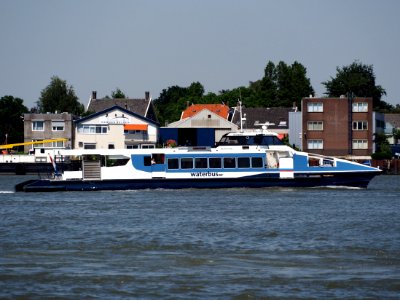 Aquarunner (ship, 1999) - ENI 02324402, Nieuwe Maas