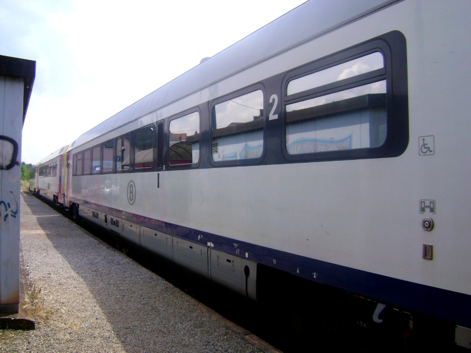 AR41 de la SNCB en gare de Berzée 2