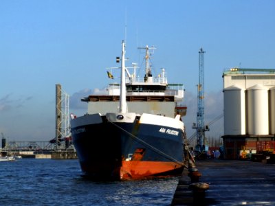 Ara Felixstowe pic2, Port of Antwerp, Belgium