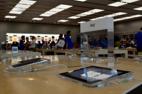 AppleStoreYorkdale