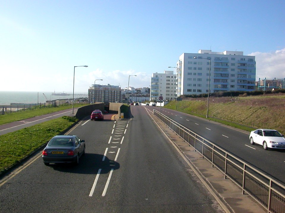 Approach to Brighton Marina from Marine Drive, Brighton (March 2007)