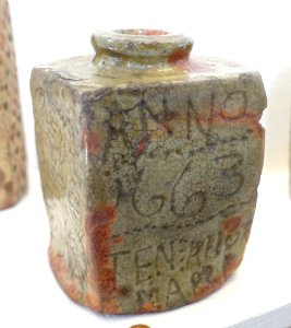 Aquavit bottle inscribed ANNO 1663 TEN ANDRA MARSI, Visingsborg castle ruins, Visingso, Smaland, ceramic - Nordiska museet - Stockholm, Sweden - DSC00030