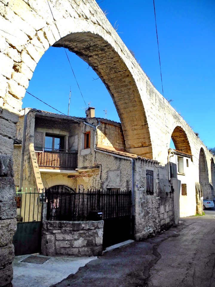 Aqueduc Castries 1676 IMH