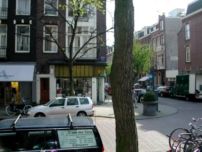 Apotheek Cornelis Schuytstraat hoek Valeriusstraat pic2
