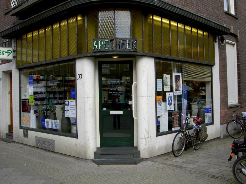 Apotheek Cornelis Schuytstraat hoek Valeriusstraat pic3