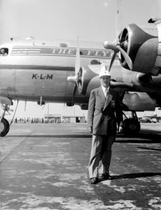 Appell (Sittard) vertrekt per KLM naar London, Bestanddeelnr 902-8802