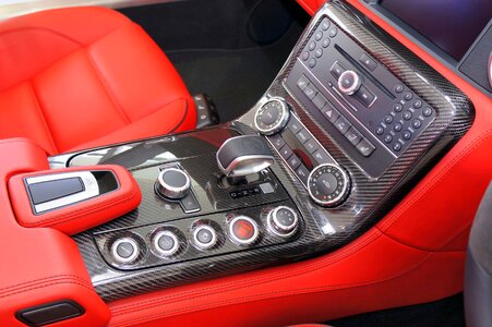 Automotive benz switch