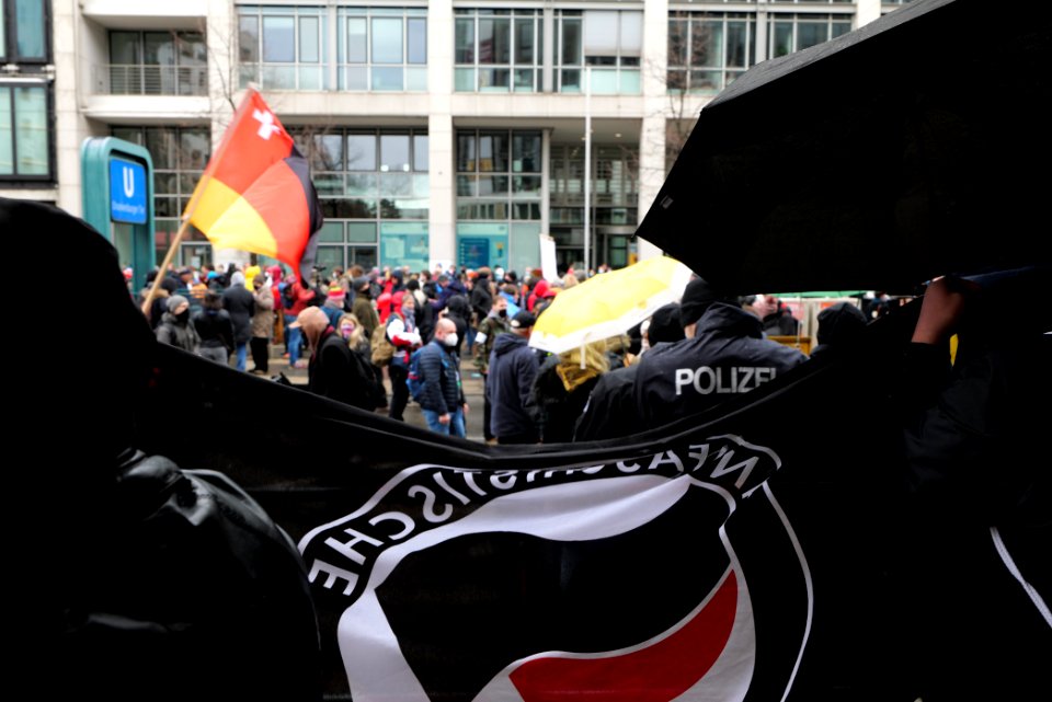 Antifascist protest Berlin Oranienburger Tor 2021-03-13 09