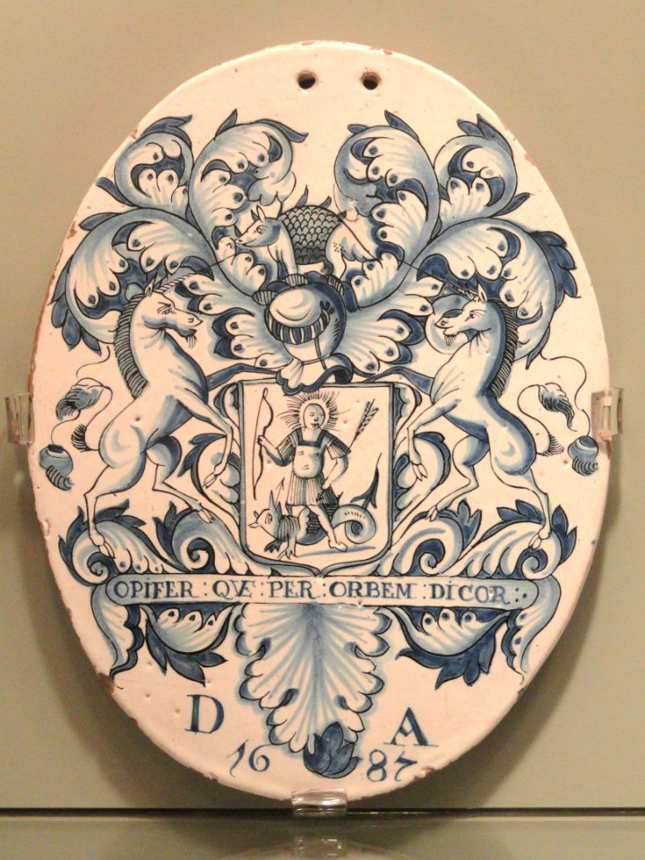 Apothecary Tile, dated 1687, Arms and motto of the London Society of Apothecaries, London, tin-glazed earthenware - Gardiner Museum, Toronto - DSC01256