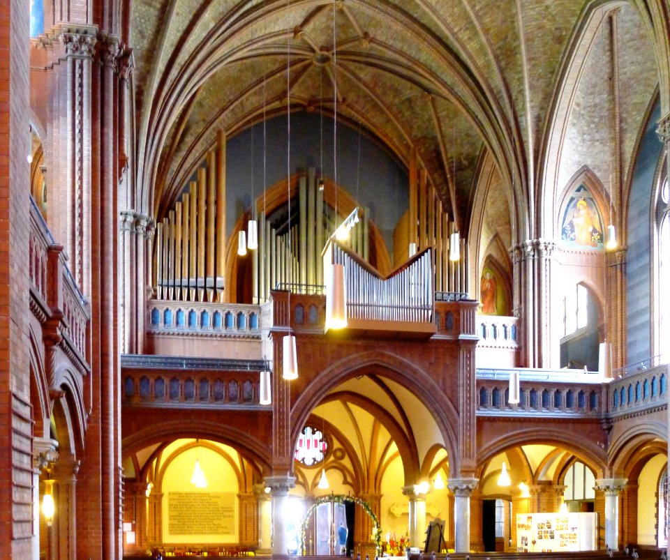 Apostel-Paulus-Kirche (Berlin) Orgelempore