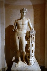 Apollo resting on a tripod, Roman, after a Greek original, 1st century to early 2nd century AD, marble - Wadsworth Atheneum - Hartford, CT - DSC05007