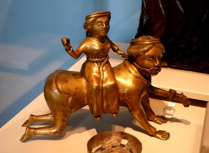 Aquamanile in the form of Phyllis and Aristotle, perhaps Mosane region, 1400-1450, brass - Cinquantenaire Museum - Brussels, Belgium - DSC08592