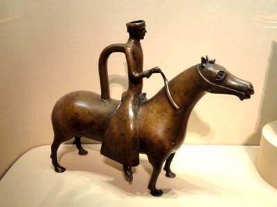 Aquamanile in the Form of a Horseman, probably English or Scandinavian, 13th century, bronze - National Gallery of Art, Washington - DSC09878