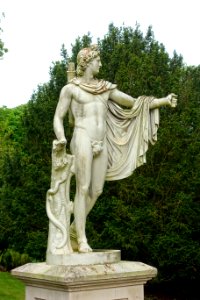 Apollo Belvedere, sculptor unknown - Waddesdon Manor - Buckinghamshire, England - DSC07835
