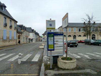 Arrêt de bus Idelis Mairie de Morlaàs