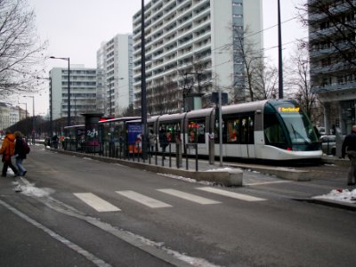 Arret tram Esplanade