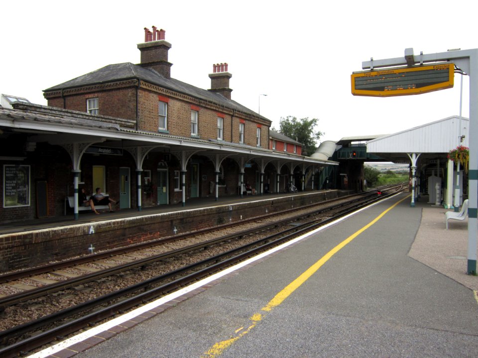 Arundel railway station