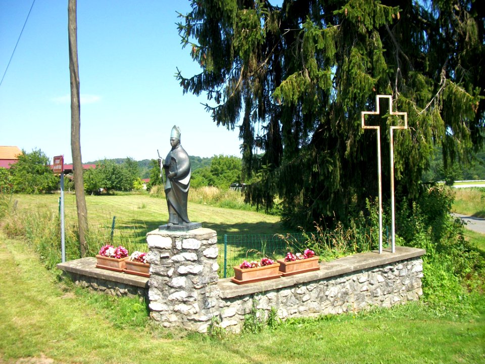 Arné (Hautes-Pyrénées) 08