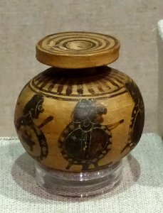 Aryballos depicting marching warriors, oil jar, Corinthian, 575-550 BC, terracotta - Spurlock Museum, UIUC - DSC05697 photo