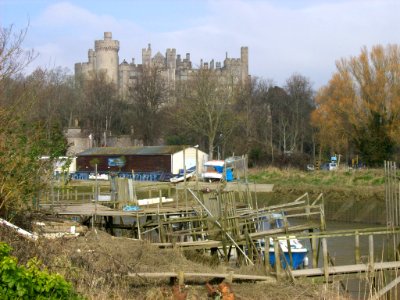 Arundel Castle from river 1