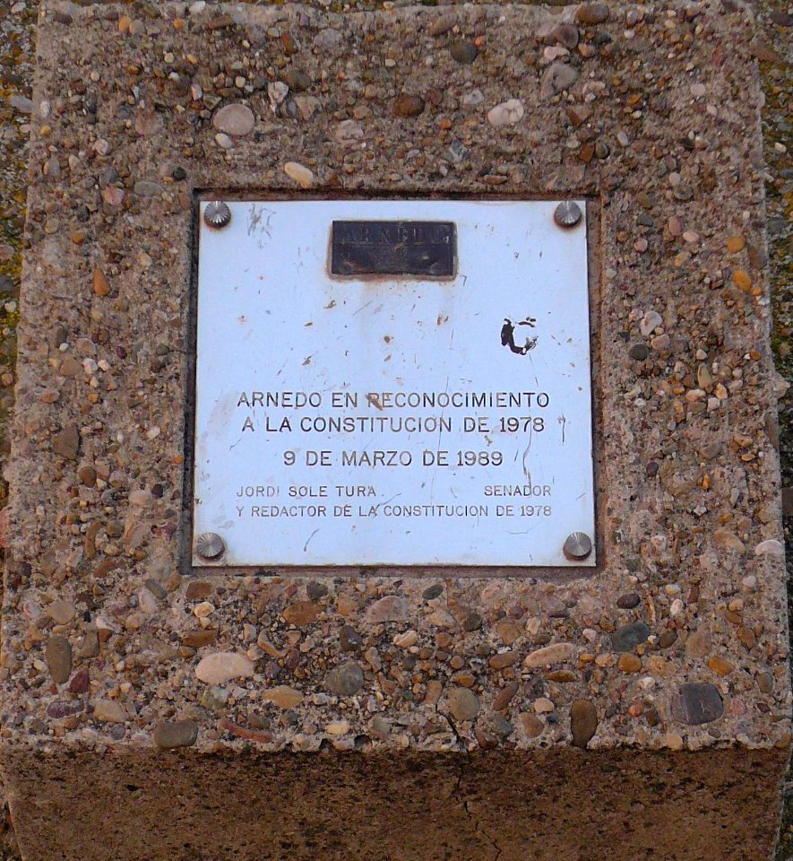 Arnedo - Monumento a la Constitución Española de 1978 (1)