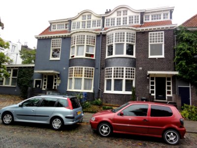 Arnhem Rijksmonument 516921 De La Reystraat 11,13