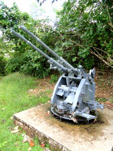 Artillery - War in the Pacific National Historical Park (Ga'an Point) - DSC00881