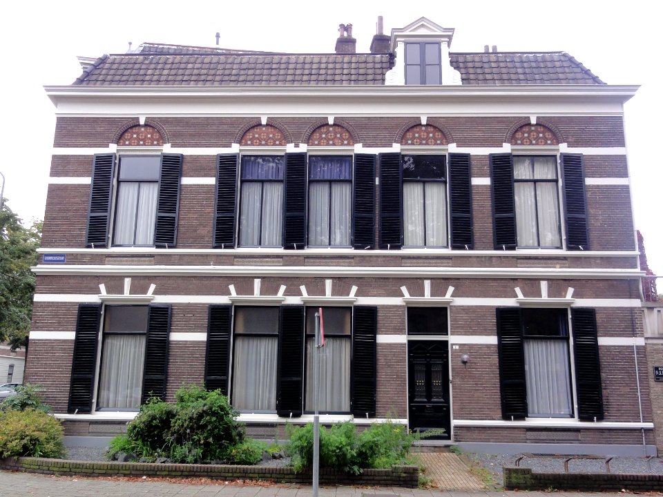 Arnhem Rijksmonument 516914 Thorbeckestraat 1