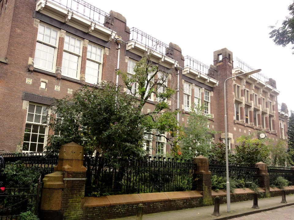 Arnhem Rijksmonument 516846 HBS Schoolstraat 33