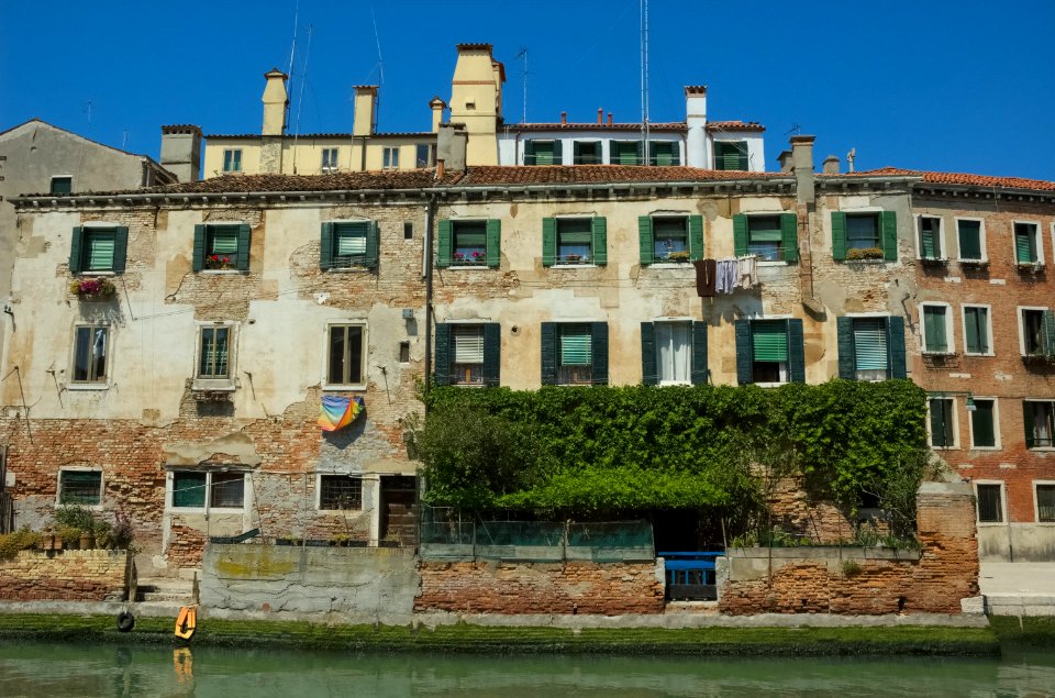 Arsenale-Venice-20050525-007