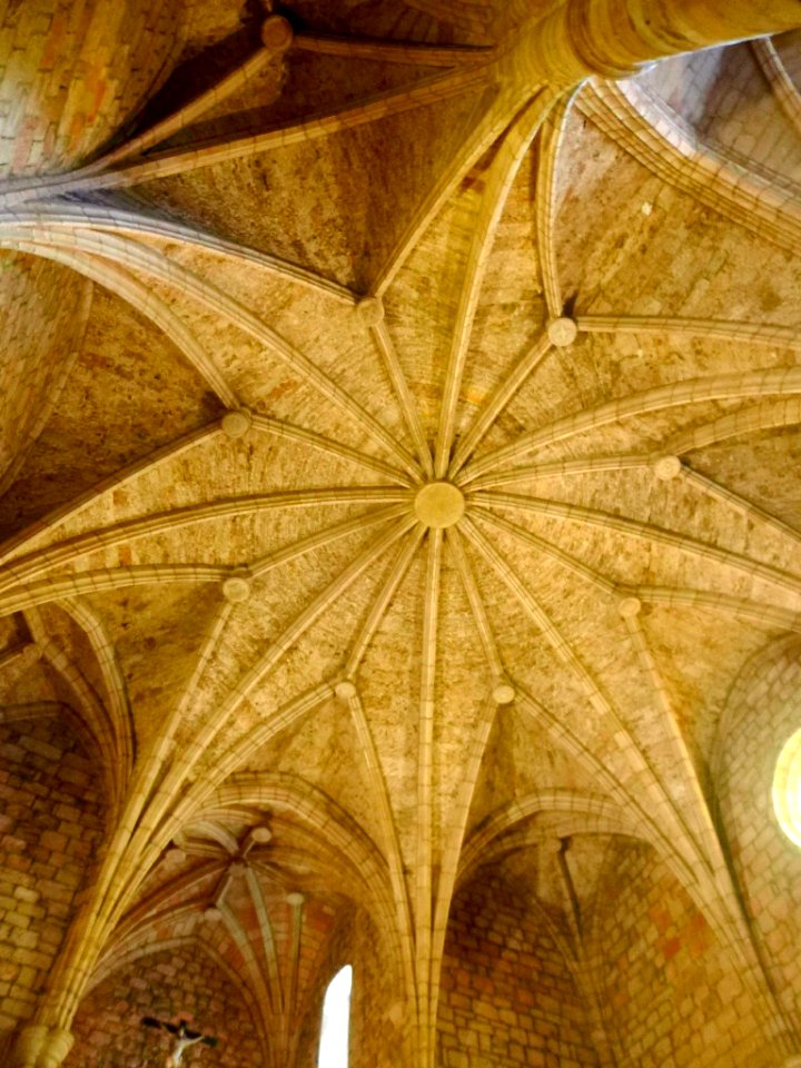 Arnedo - Iglesia de Santo Tomás, interior 02