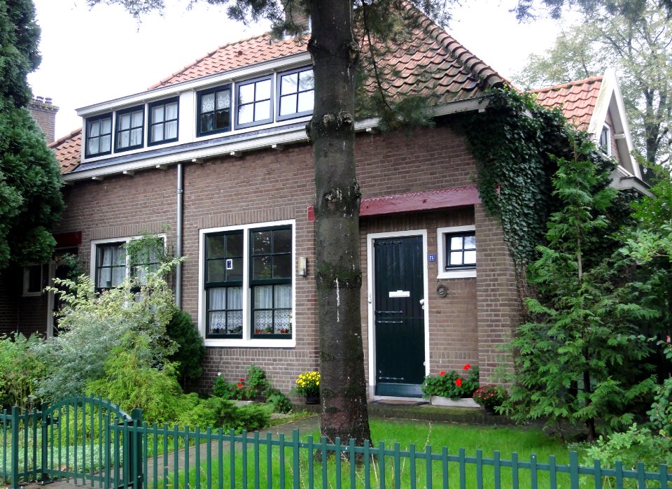 Arnhem Rijksmonument 516803 Vijverlaan 73, 75